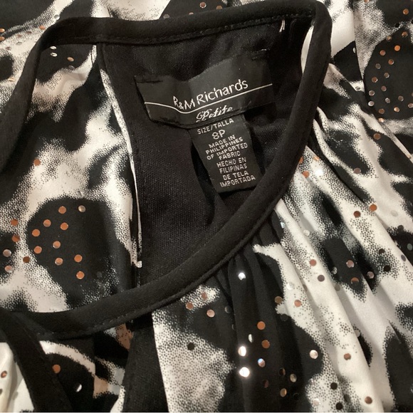 R & M Richards little party dress embellished size 8 Petite - Picture 4 of 4